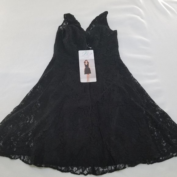 B2 Jasmine Bridesmaid B163065 All Over Lace Dress - Picture 15 of 16